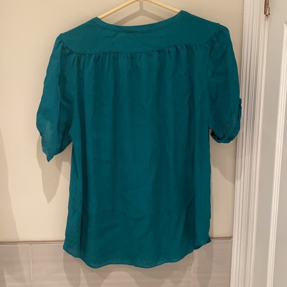 Silk Short Sleeve Blouse - Picture 3 of 5